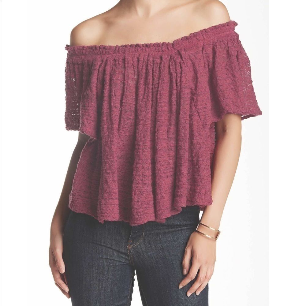 Free people Thrills & Frills Sweater Raspberry NWT - Picture 6 of 6